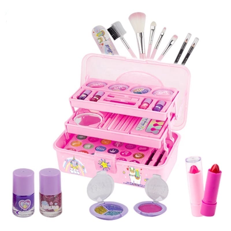 Danielle bell makeup case