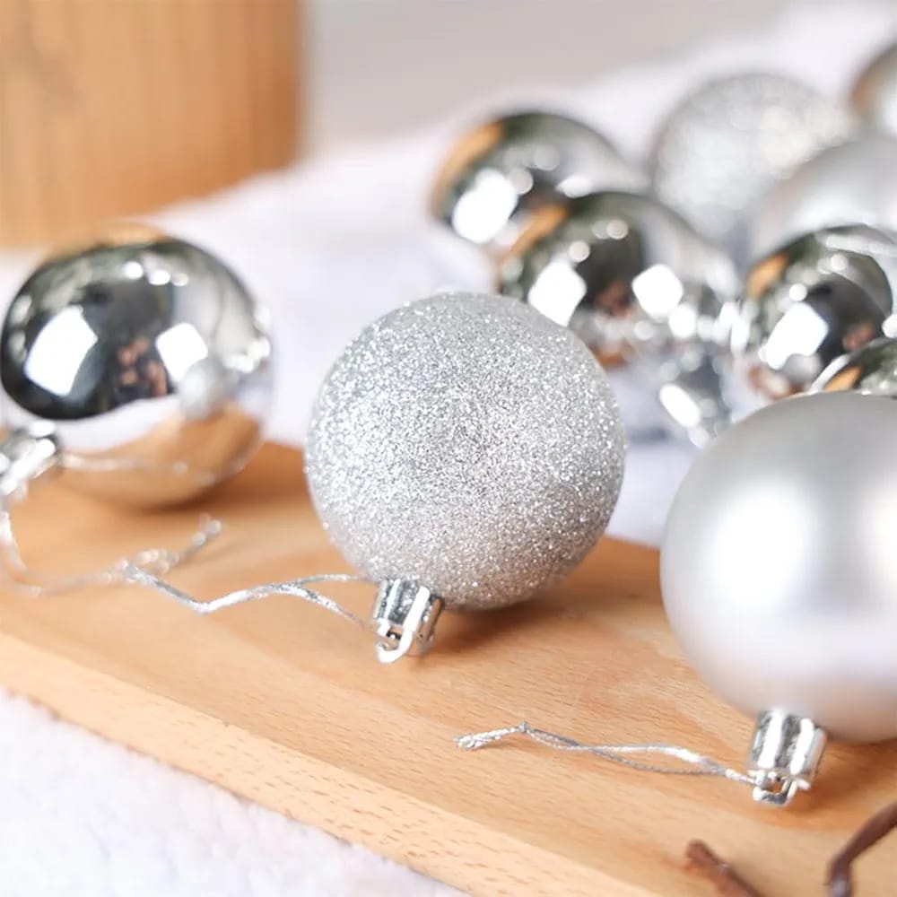 Ornaments for christmas tree