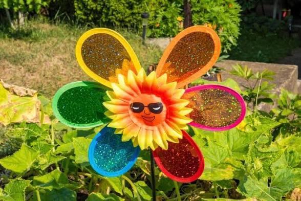 Rainbow sunflower pinwheel