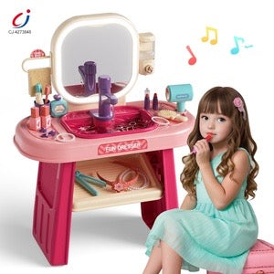 Fun dresser