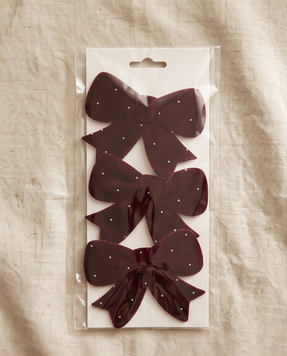 Christmas tree bow decoration