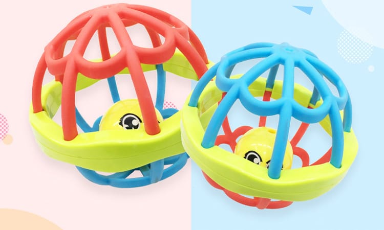 Baby rattle sensory ball