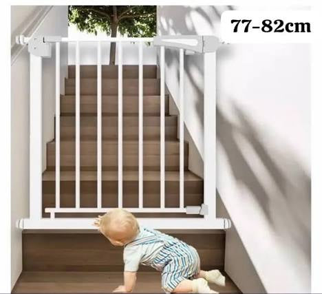 Adjustable baby Safety Gate