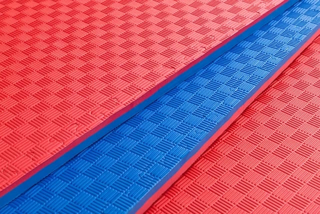 square colorful mat
