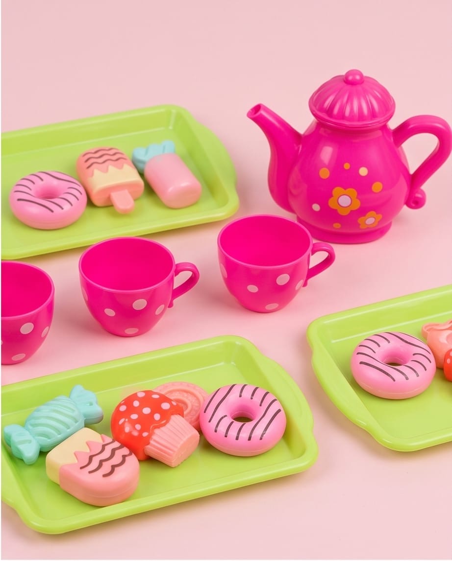 Pretend tea and dessert set