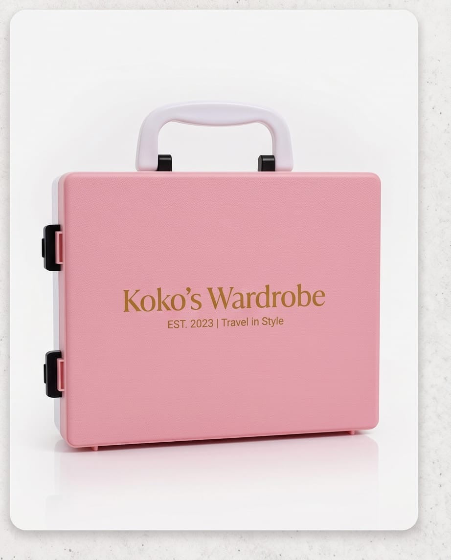 Doll fashion wardrobe case