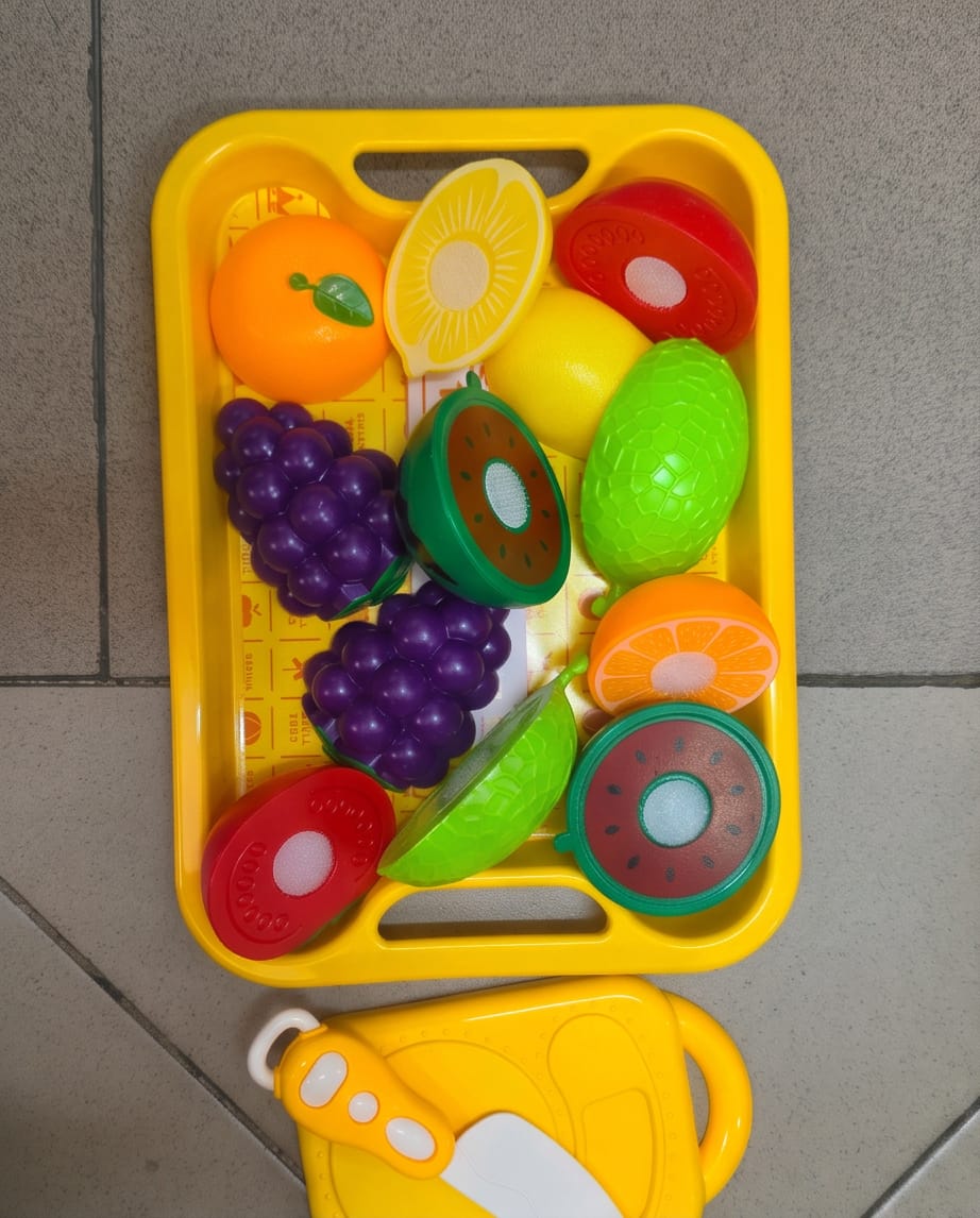 Play food cutting set