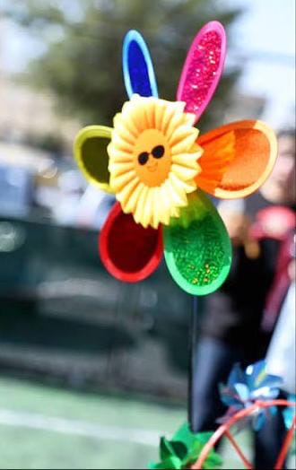 Rainbow sunflower pinwheel