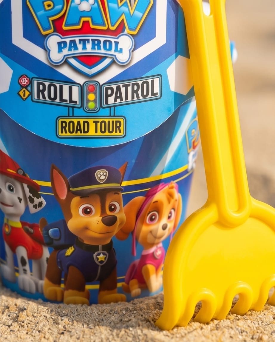 Paw patrol beach bucket