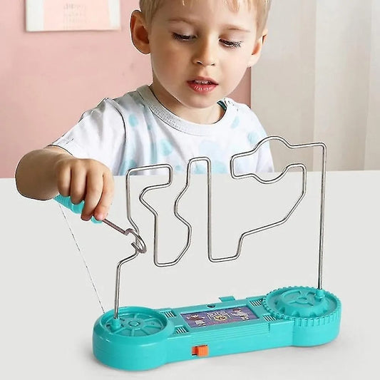 Funny maze game