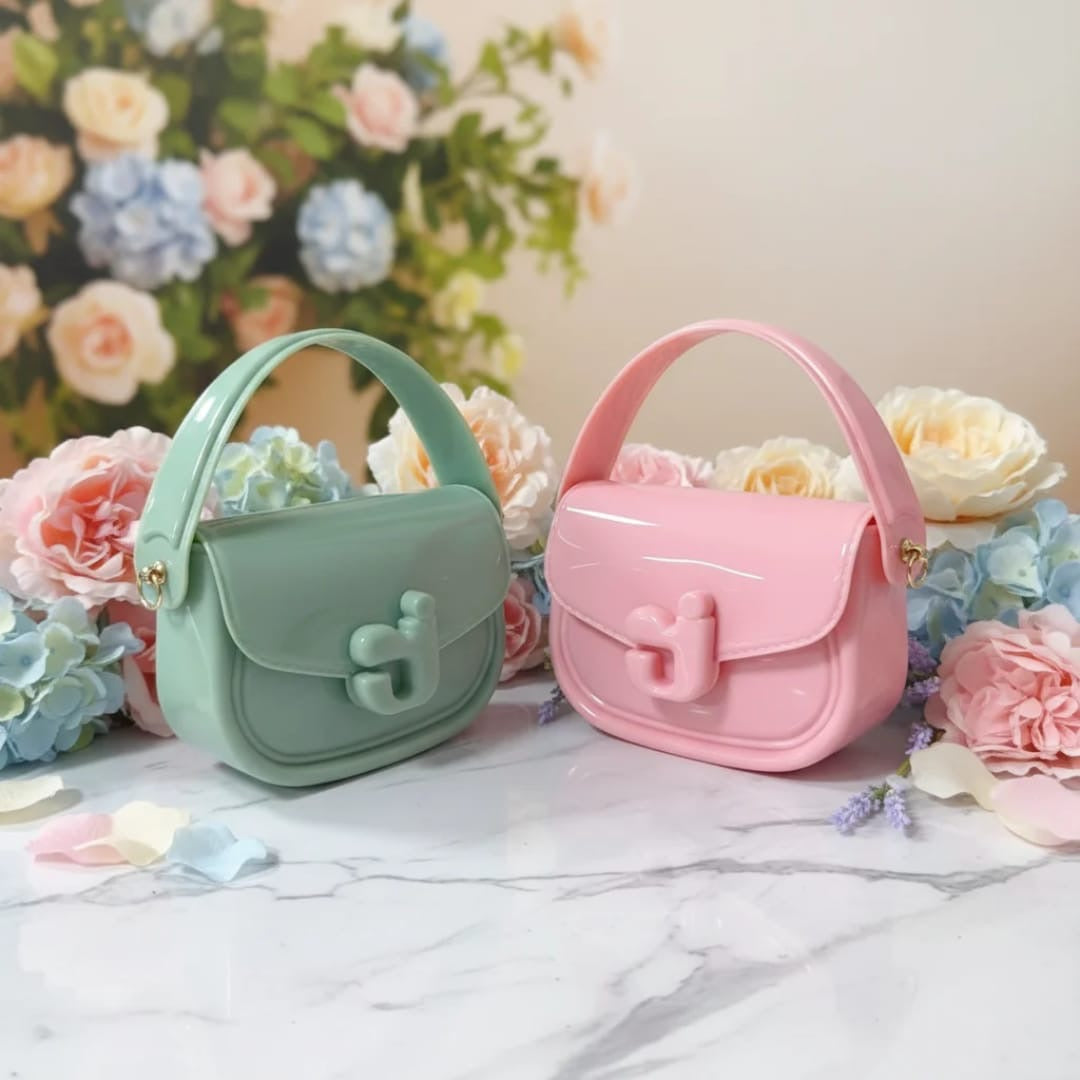 Glossy mini handbag