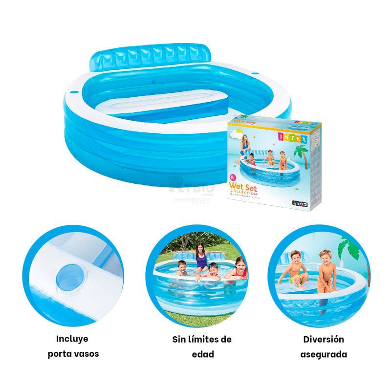 Swim centre family lounge