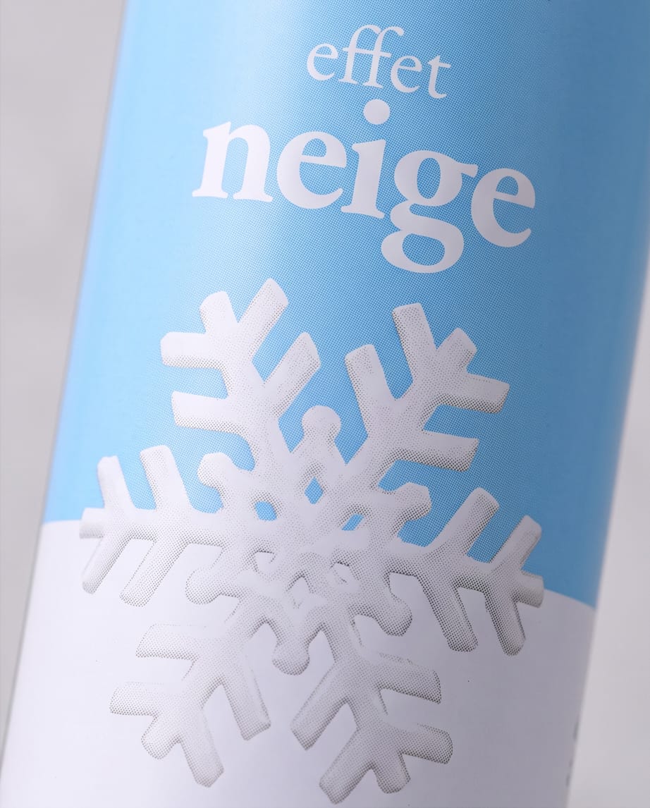 Christmas Traditions artificial snow spray cans